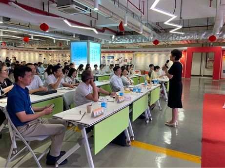 心理健康教育与咨询中心举办专题培训 提升教育信息咨询服务质量